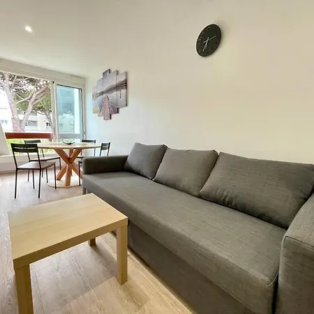 Cosy, Douillet, Proche Mer, Clim Apartment