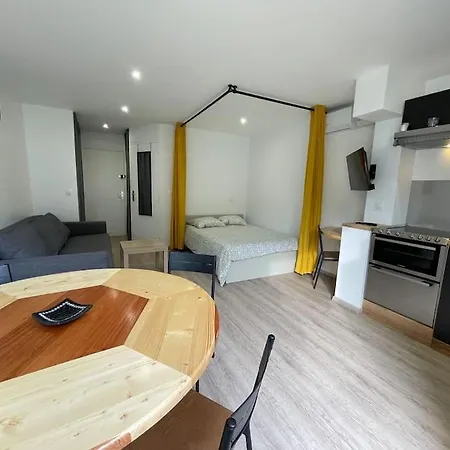 Apartment Cosy, Douillet, Proche Mer, Clim